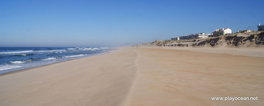 North of Praia do Pedrogão Beach