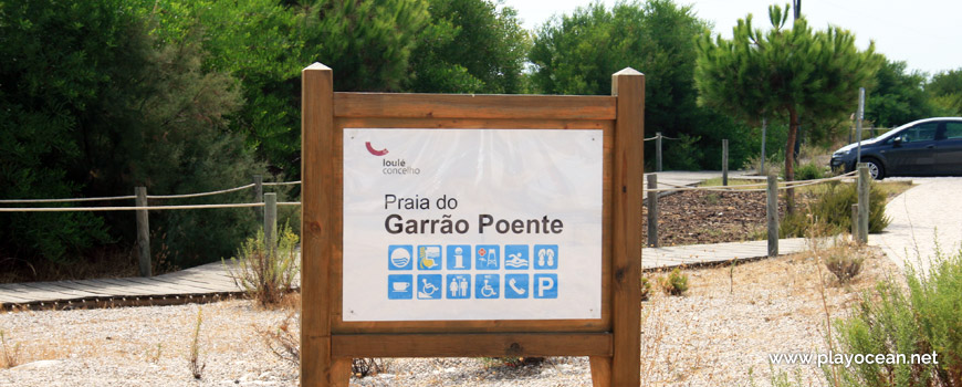 Sign of Praia do Garrão (West) Beach