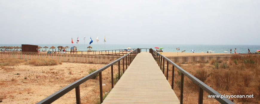 Access to Praia de Loulé Velho Beach