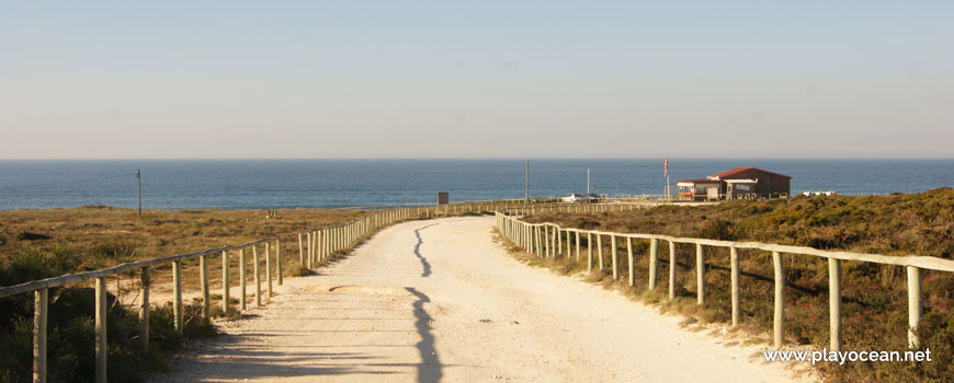 Access to Praia das Pedras Negras Beach