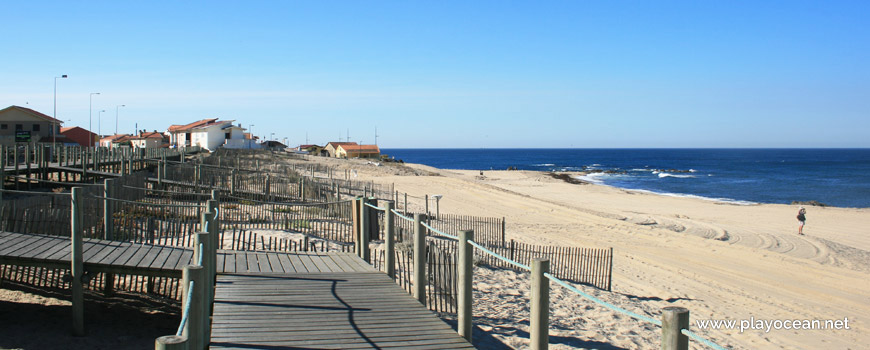 South of Praia de Angeiras (North) Beach