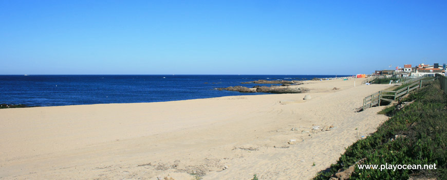 North of Praia Central Beach