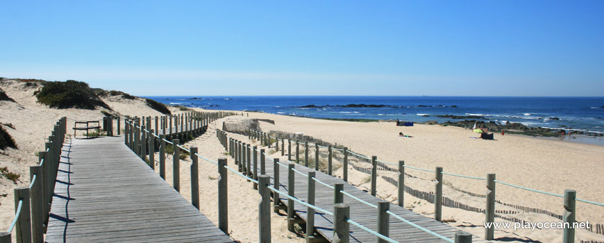 Passadiços na Praia do Cabo do Mundo