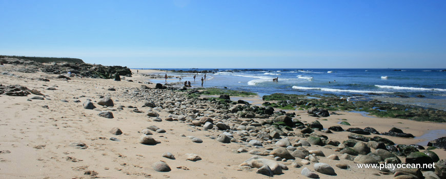 Beira-mar na Praia do Cabo do Mundo