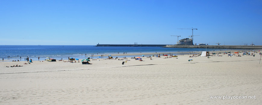 Praia de Matosinhos Beach