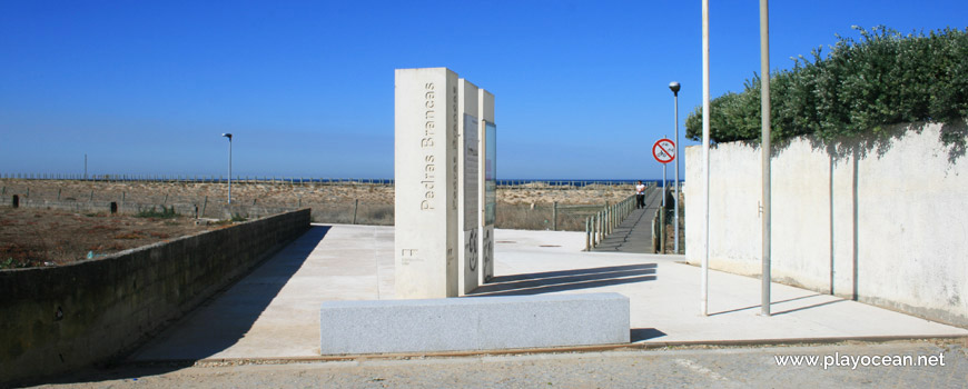 Entrance of Praia das Pedras Brancas Beach