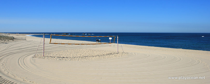 Net at Praia das Pedras do Corgo Beach