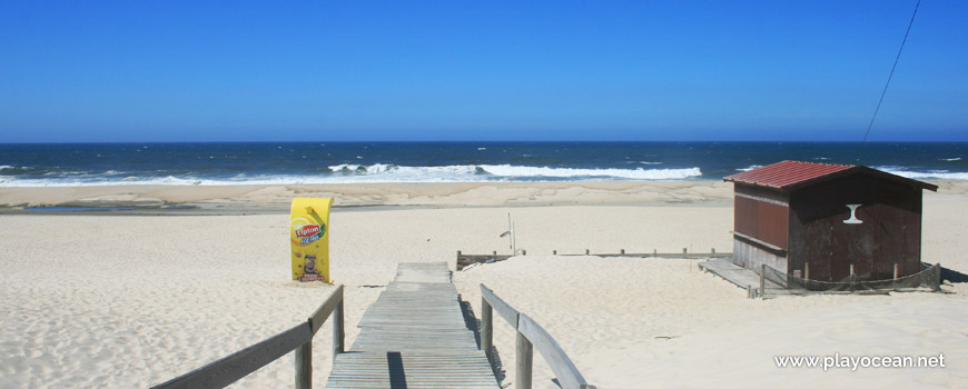 Entrance of Praia do Poço da Cruz Beach