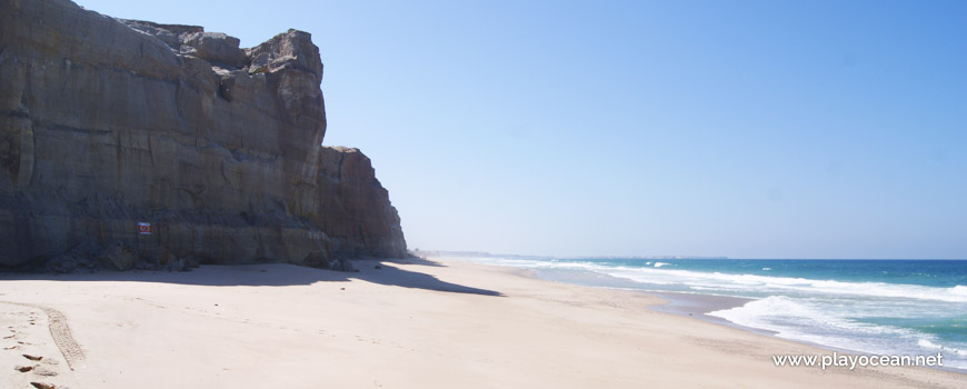 South at Praia do Barroco da Adega Beach