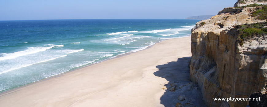 North of Praia da Fincha Grande Beach