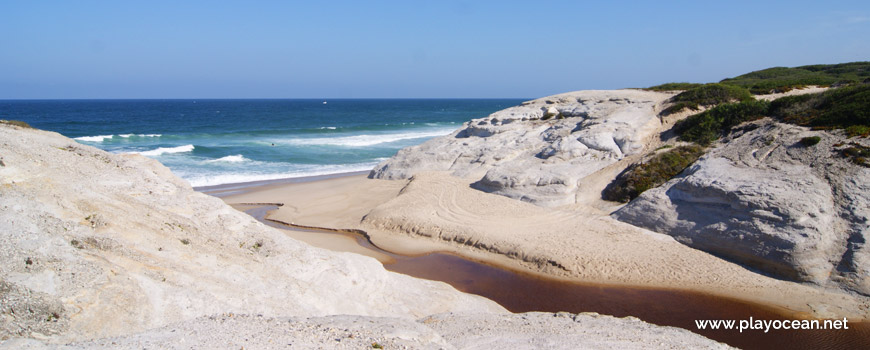 South sand at Praia do Rei do Cortiço Beach