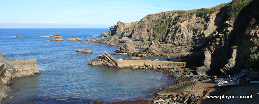 Fishing harbor, Praia da Azenha do Mar Beach