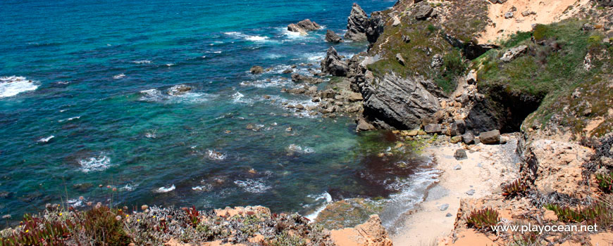 Praia do Burdo Beach