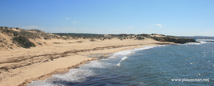 Praia do Carreiro das Fazendas Beach