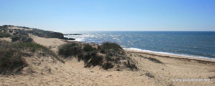 Praia do Carreiro das Fazendas Beach