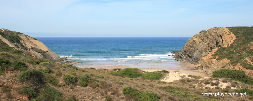 West at Praia do Carvalhal Beach