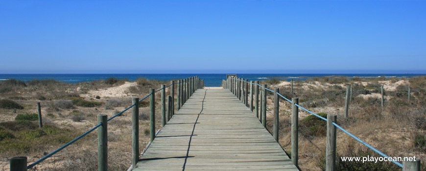 Access to Praia das Furnas Beach