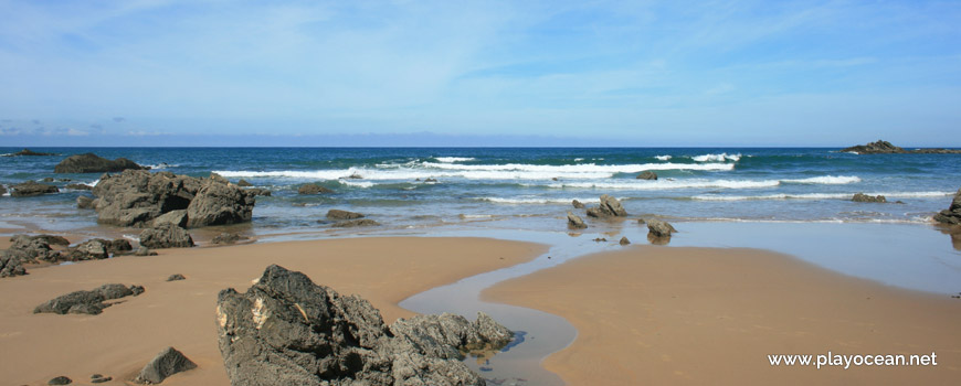 Bathing area, Praia do Machado Beach