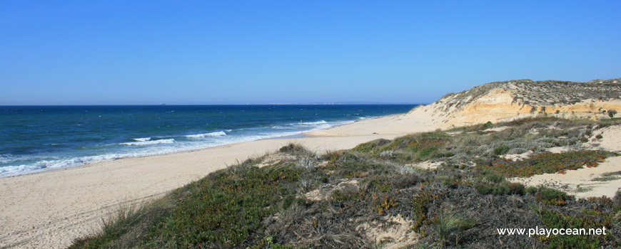 Sand at Praia do Saltinho Beach