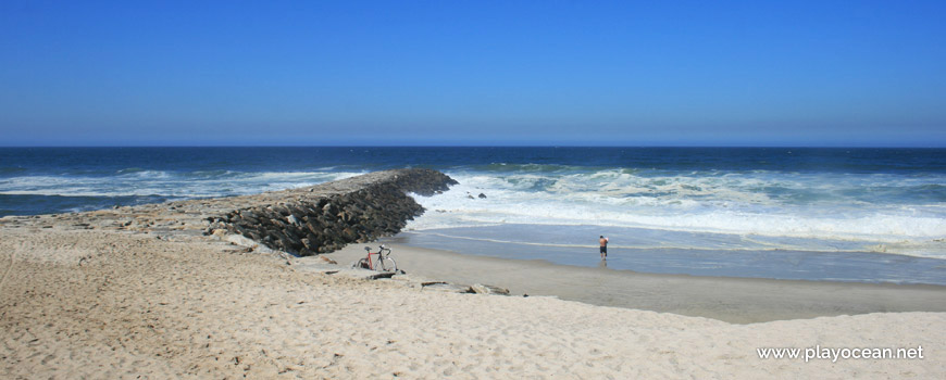 Sand and sea of Praia de Cortegaça Beach