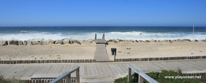 Access to Praia do Furadouro (South) Beach