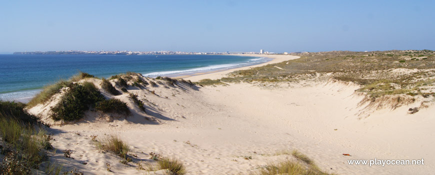 Praia da Consolação (North) Beach and Peniche