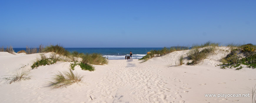 Entrada para a Praia da Cova da Alfarroba