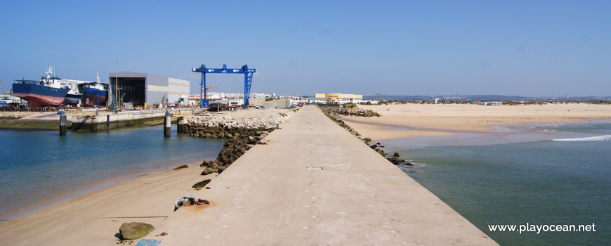 Molhe Leste (East Pier)