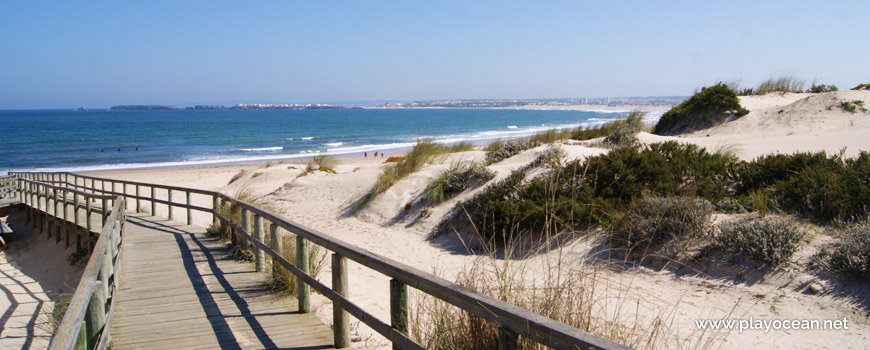 Walkway at Praia de Peniche de Cima Beach