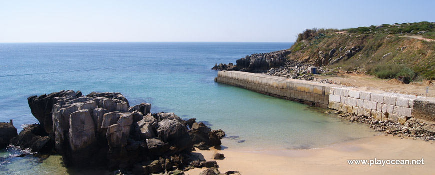 Zona de banhos na Praia do Portinho da Areia Sul