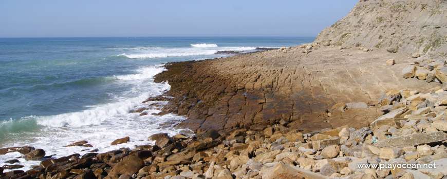 Slab at Praia do Salgueiro Beach