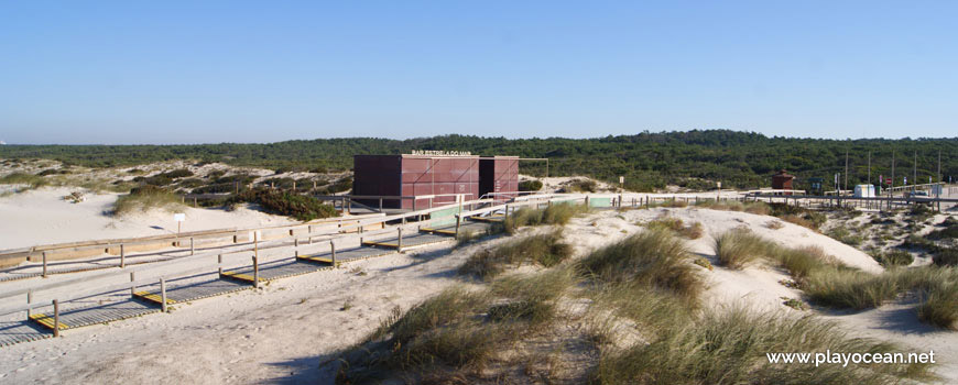 Bar of Praia do Osso da Baleia Beach