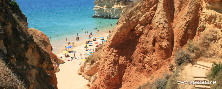 Access to Prainha Beach