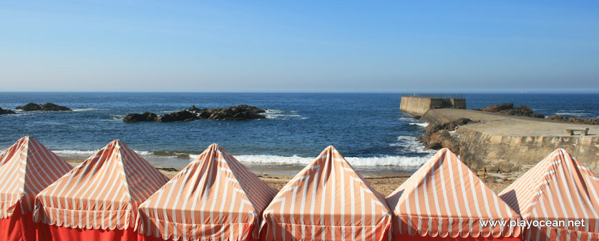 Barracks at Praia do Molhe Beach