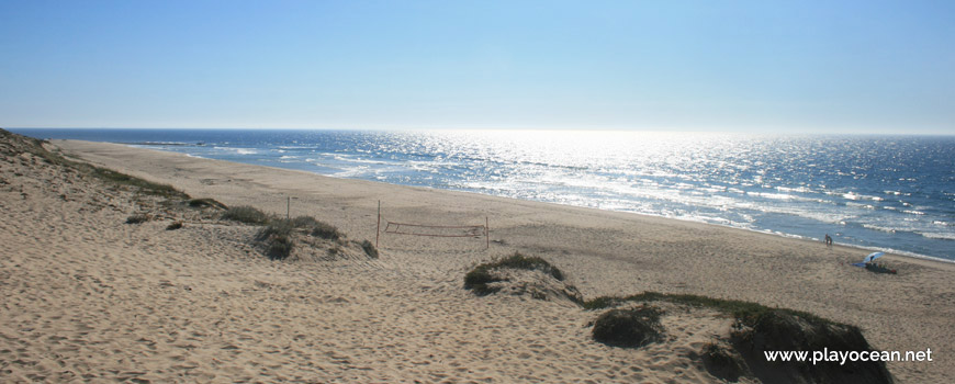 Volleyball net at Praia da Codixeira Beach