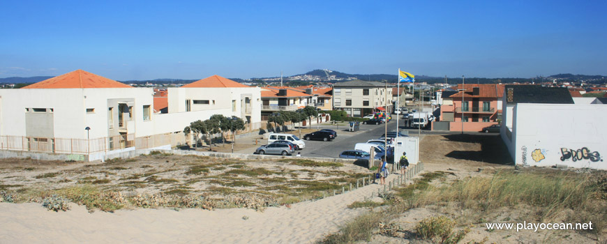 Parking, Praia da Codixeira Beach