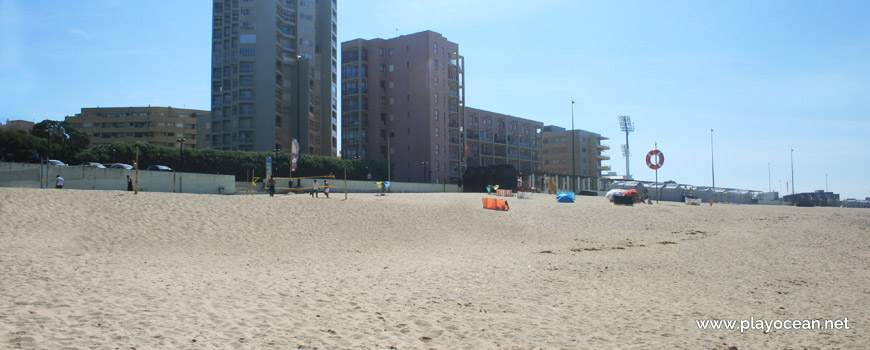 Houses at Praia da Lagoa-II Beach