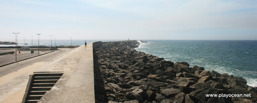 Pier at Praia do Leixão Beach