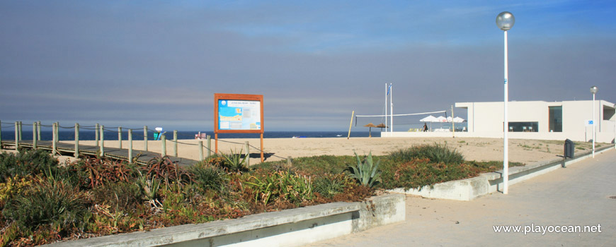 Entrance, Praia do Quião Beach