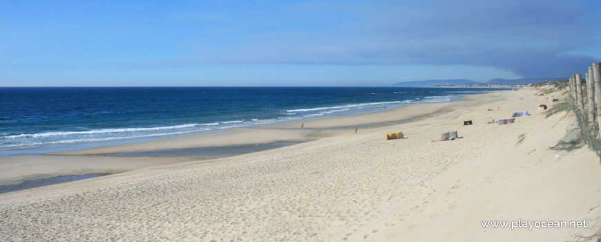 Praia do Rio Alto Beach