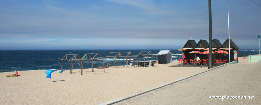Beach bar of Praia Verde Beach