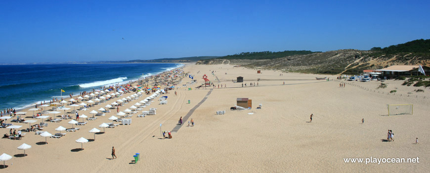 North, top of the rock at Praia do Moinho de Baixo Beach