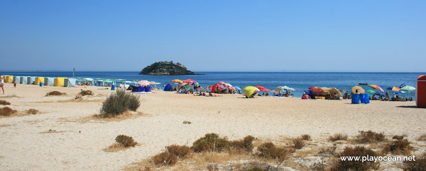 Praia do Creiro Beach and Anicha islet