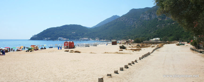 Sand of Praia do Creiro Beach