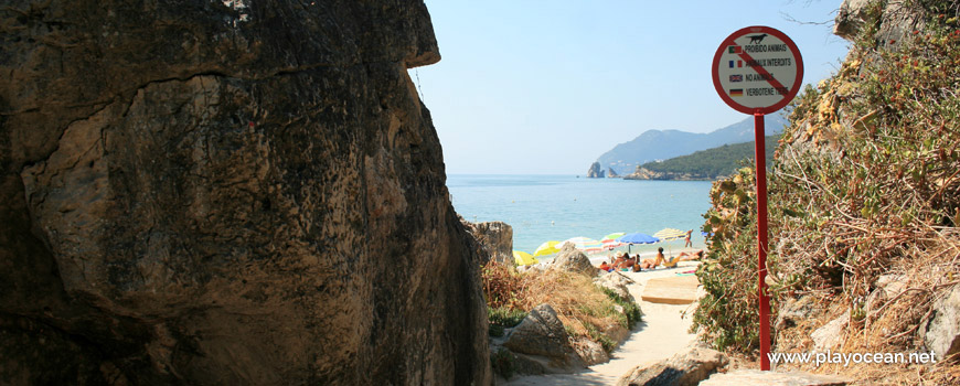 Entrance, Praia dos Galapos Beach