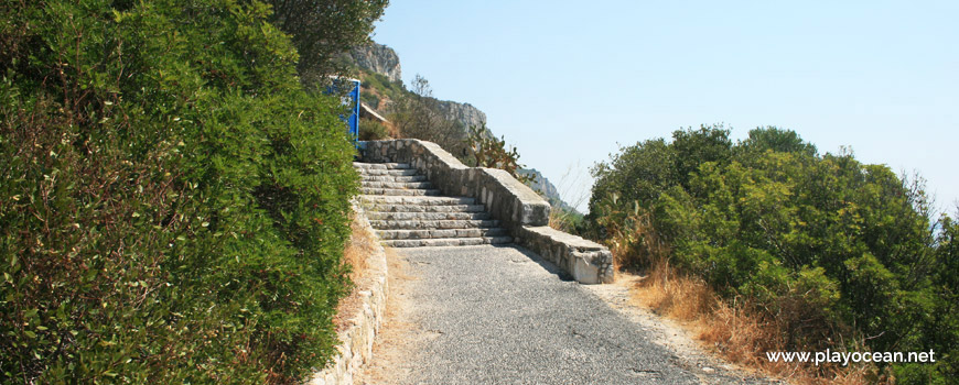 Access to Praia dos Galapos Beach