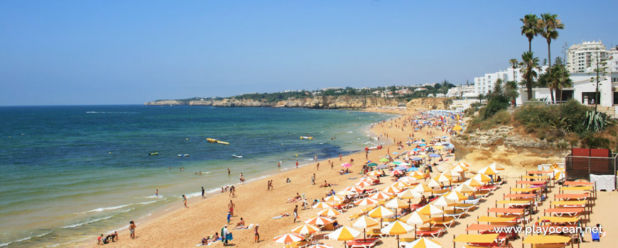 Sand of Praia de Armação de Pêra Beach