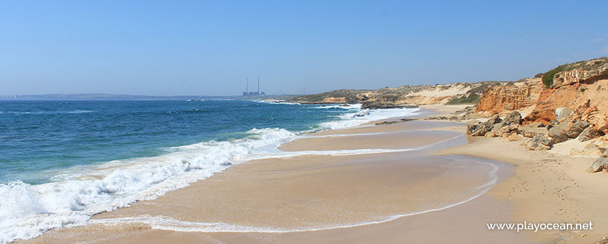 North at Praia dos Canudos Beach