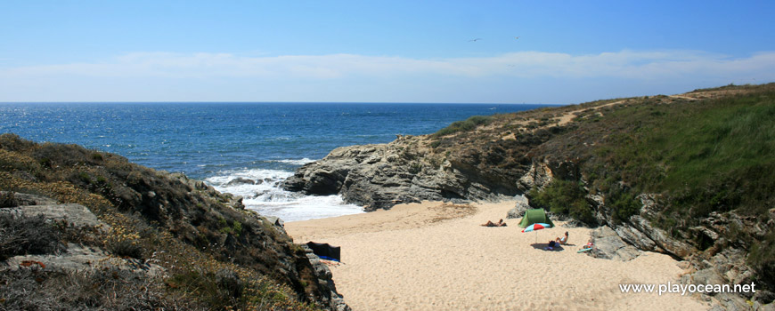 Sand at the north of Praia da Ilha do Pessegueiro Beach