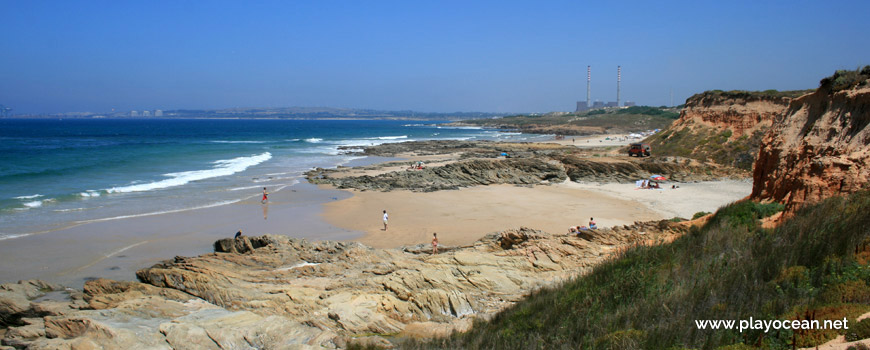 North Praia da Navalheira Beach